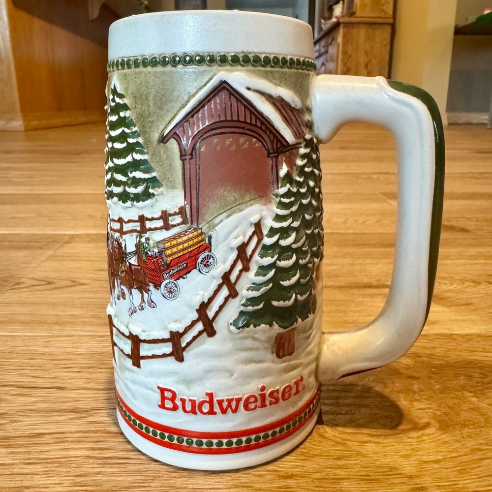 1984 Budweiser Holiday Stein Clydesdales